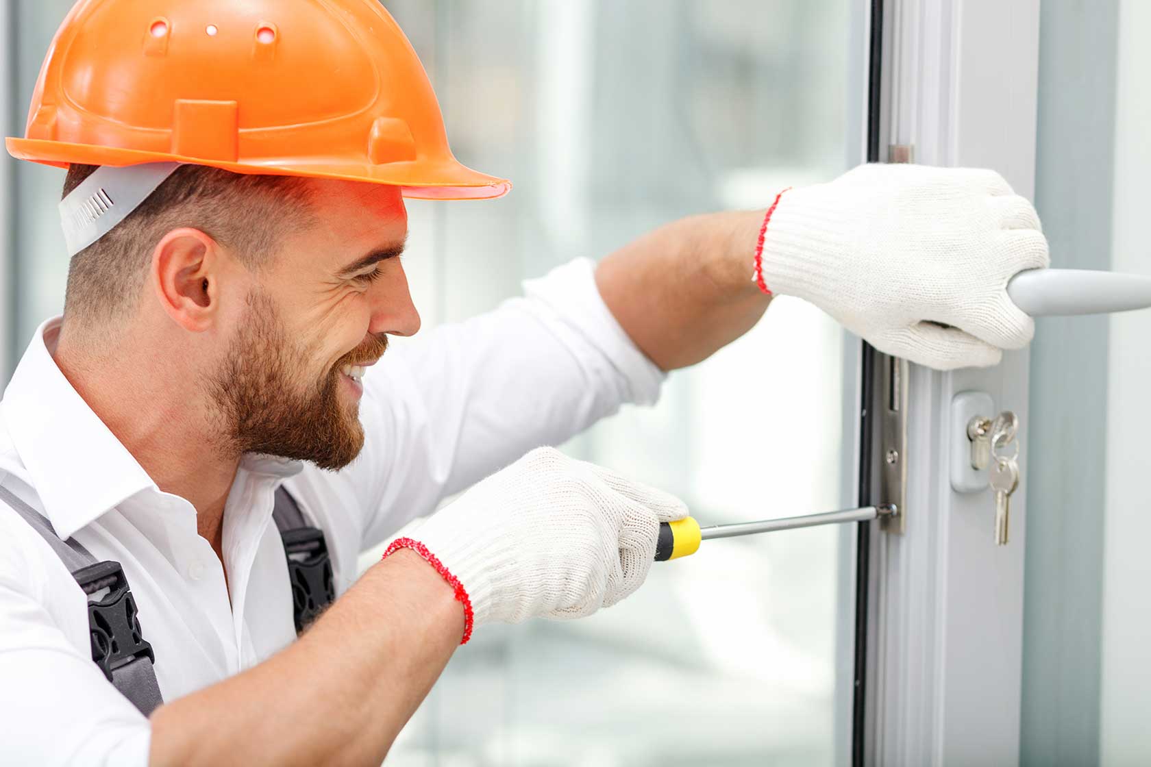 The Benefits of Hiring an Affordable Locksmith