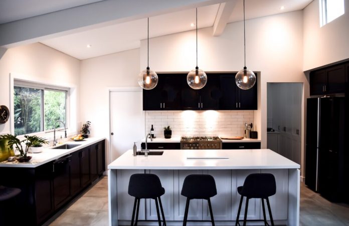 Choosing the Right Electrical Fixtures for Your Home