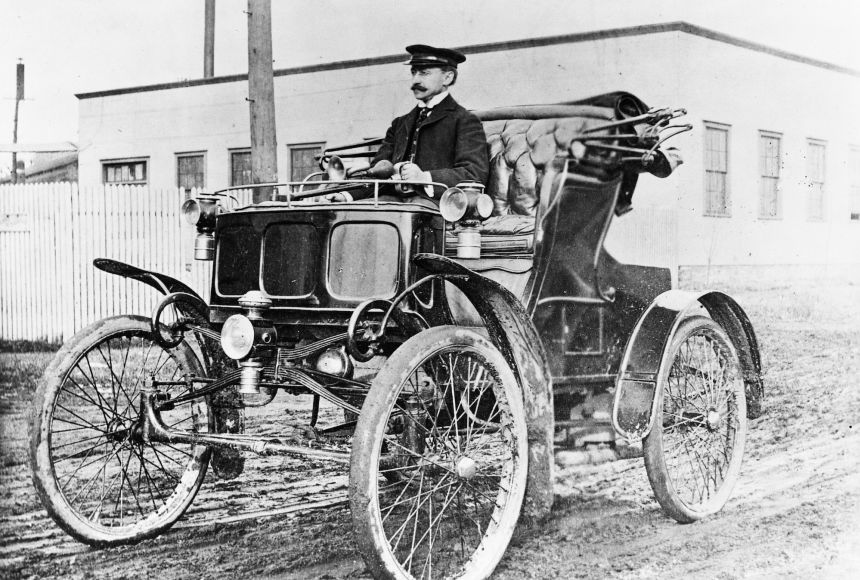 The History of Automotive Technology: A Journey Through Time