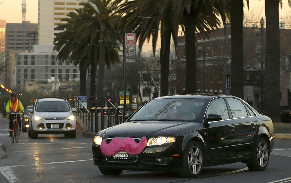 Car Services vs. Rideshare: Which is Right for You?