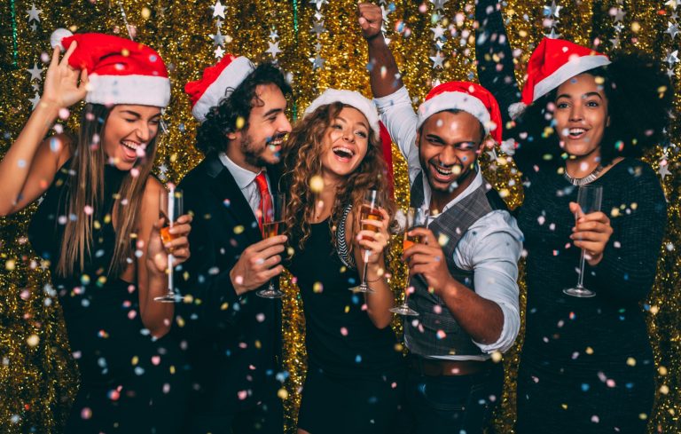 How to Plan a Christmas Party: Tips and Ideas for a Festive Event