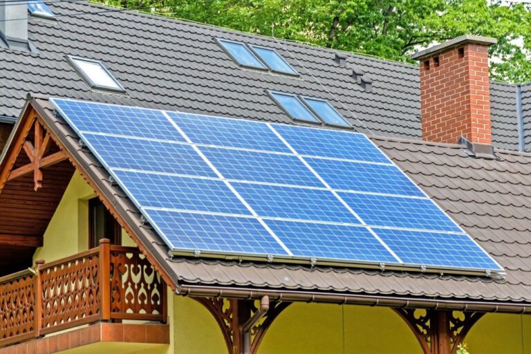 What Are the Benefits of a Home Solar System?