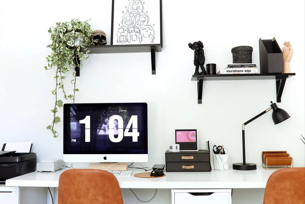 professional office wall decor ideas 11